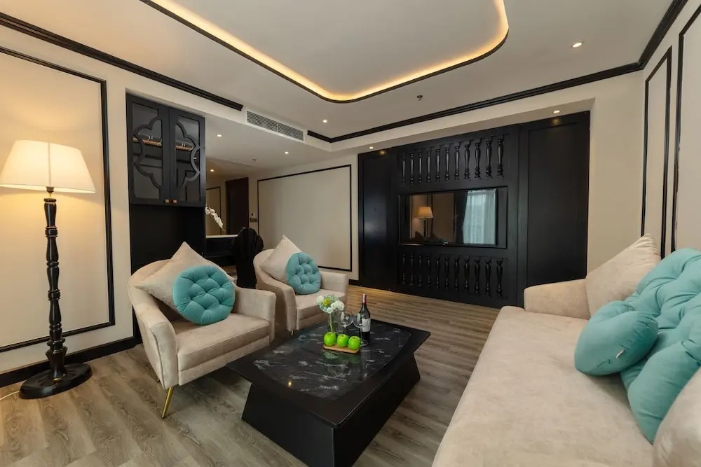 هتل اف‌تی‌ای هانوی